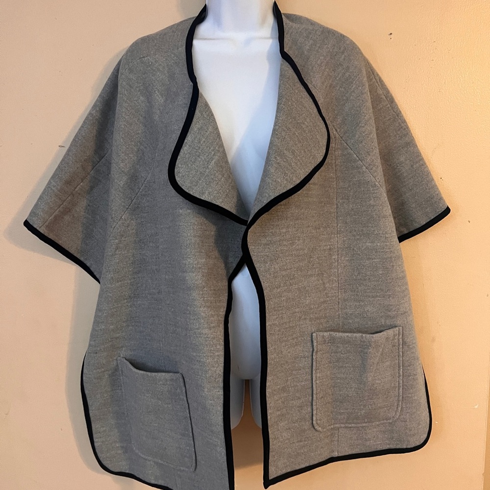 Gray Open Front Women's Sweater laundry jacket coat one size fits all